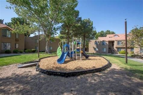 single story Parkland Hills home 3 bedroom and 2 baths. . Cl abq